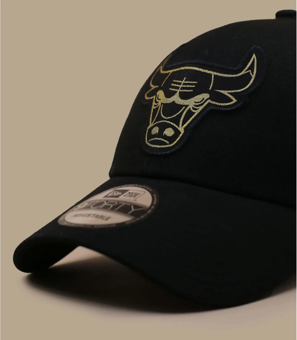 Berretto Bulls nero oroMetallic Logo 940 Bulls black gold     