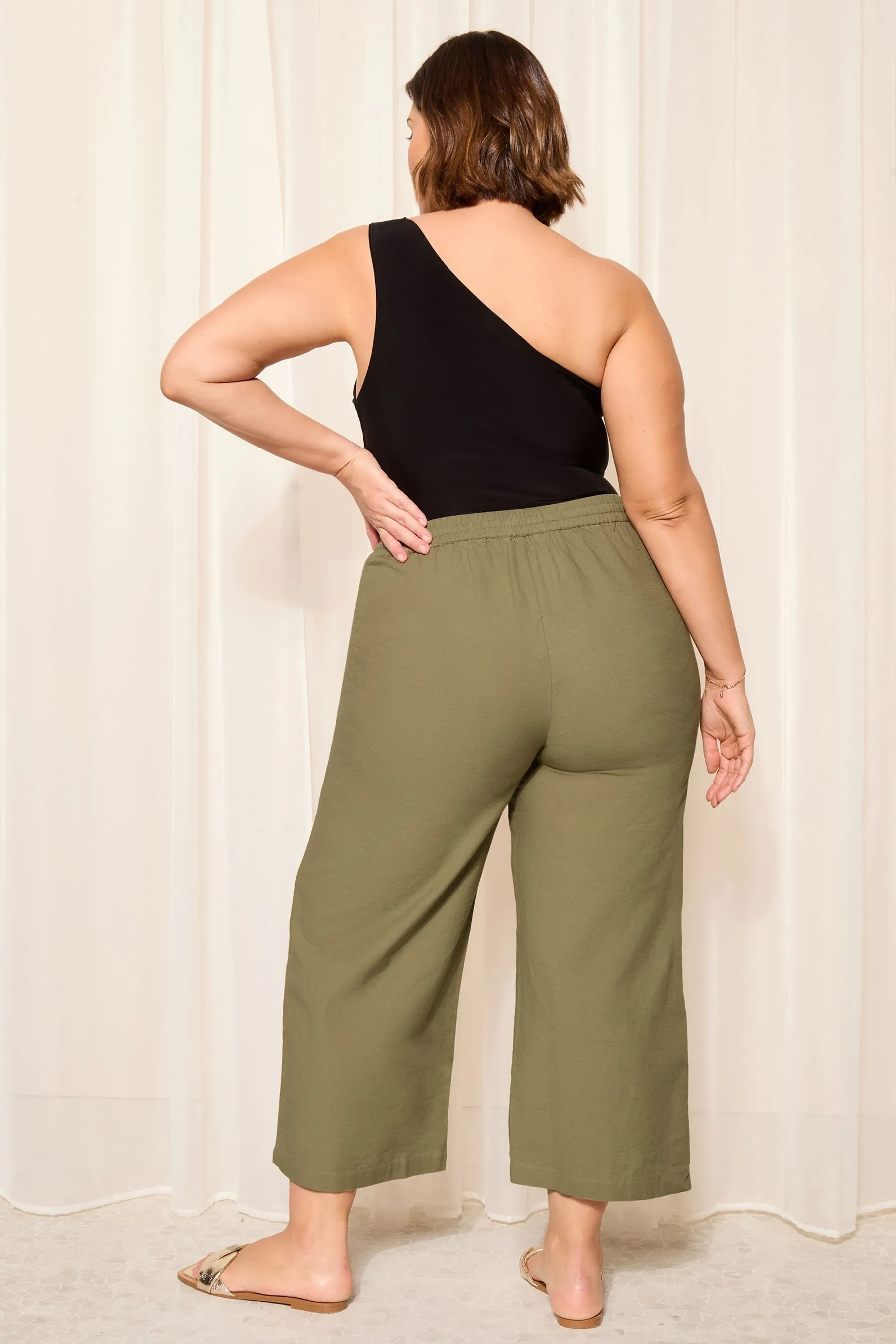 Curves Like These - Pantaloni al polpaccio in misto cotone e lino con fondo ampio