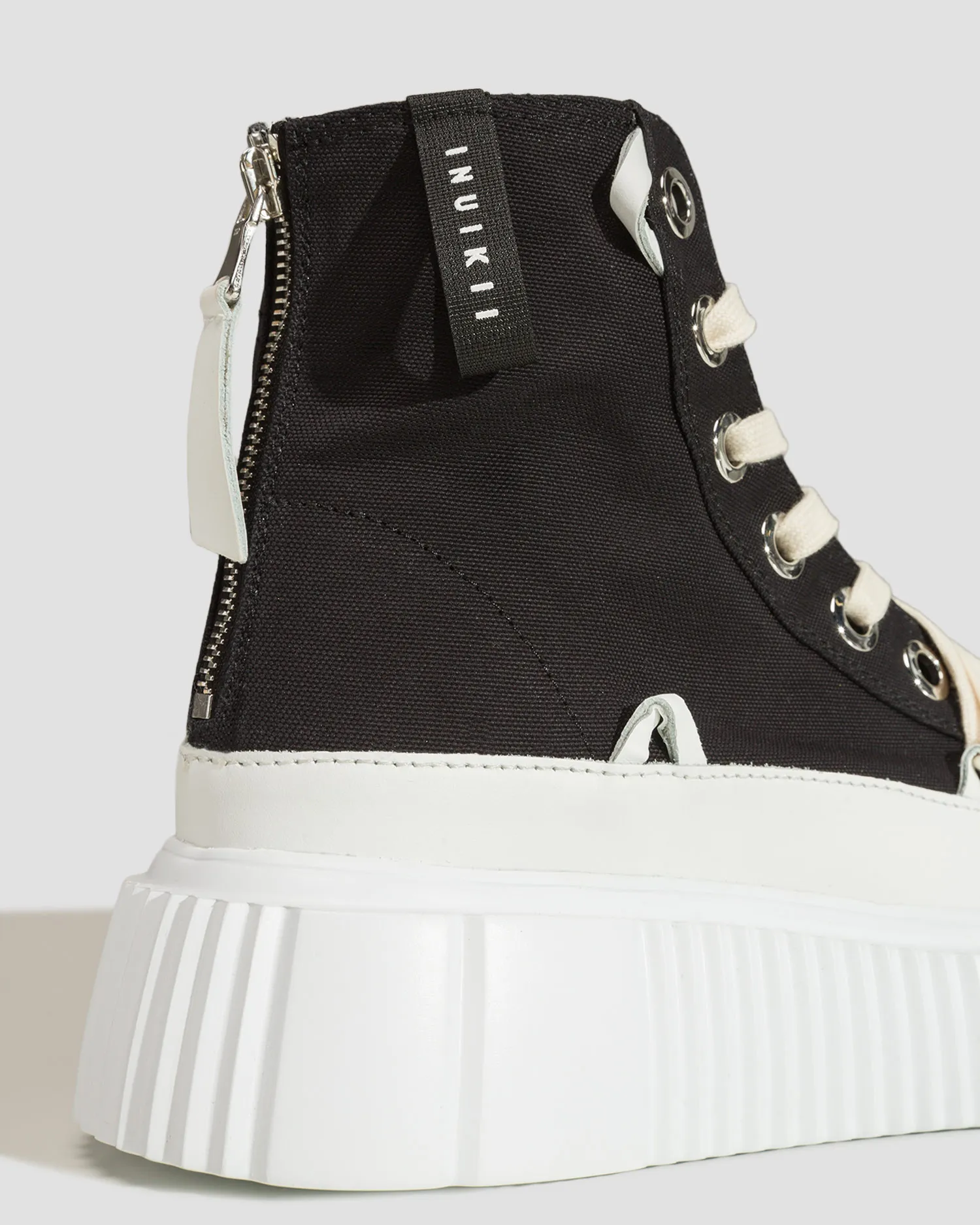 Scarpe nere da donna Inuikii Matilda Canvas High 23 30103024-201